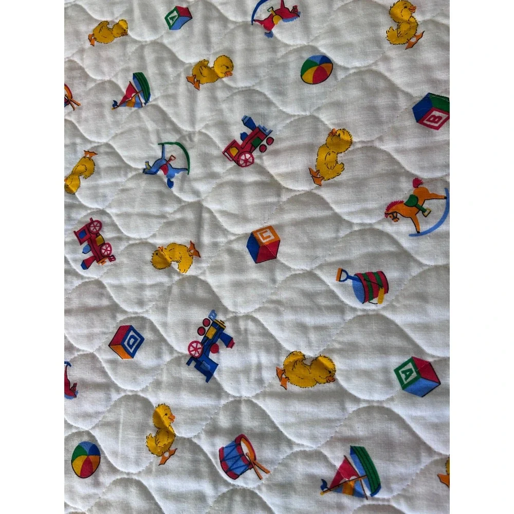 Vintage Baby Quilt Blanket Satin Trim Alphabet Teddy Bear Train Nursery‎ 34x44